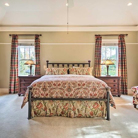 Stunning Mill Spring Home With Mountain Views! エクステリア 写真